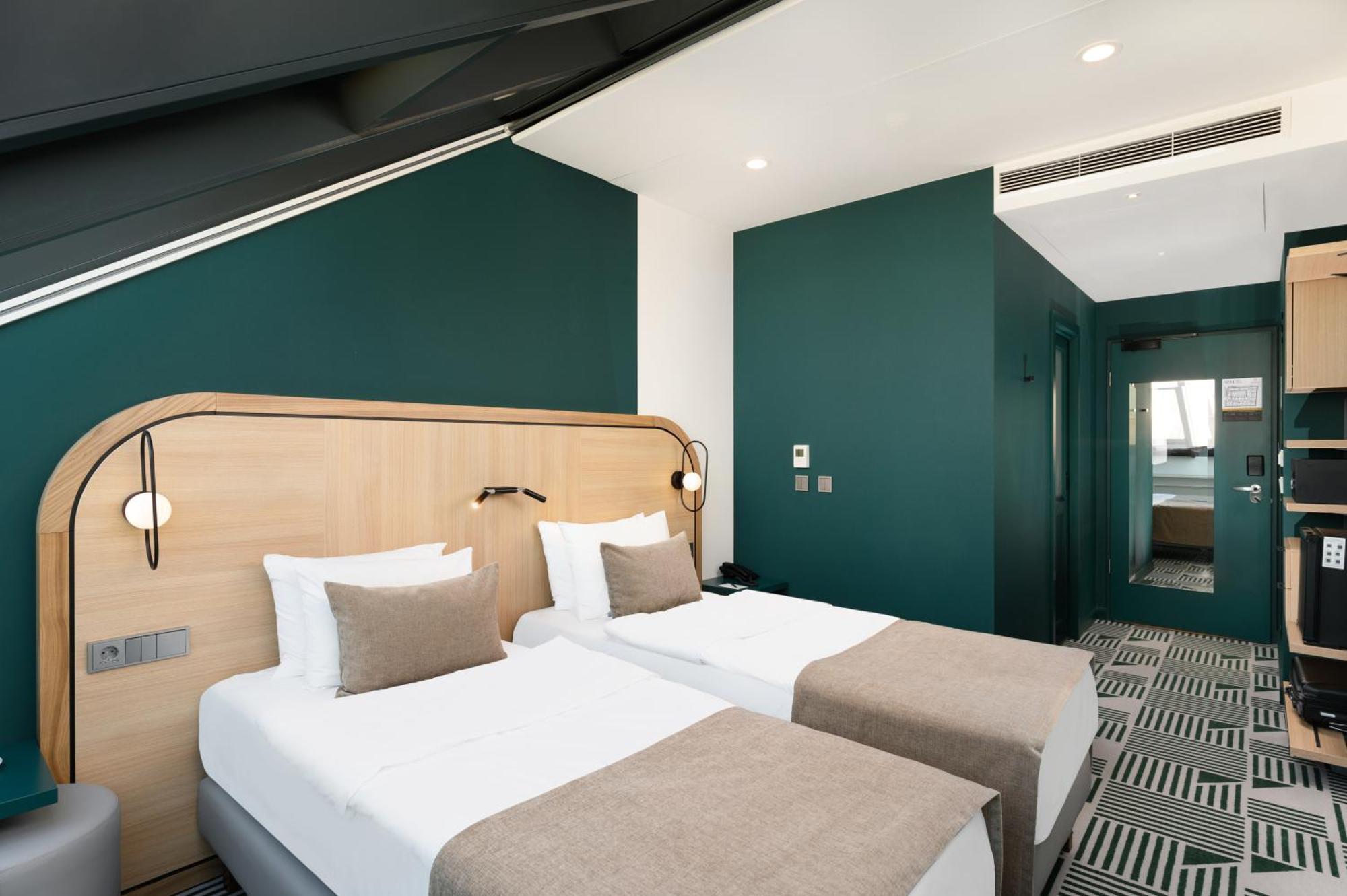 Hotel Oktogon Haggenmacher By Continental Group 布达佩斯 外观 照片