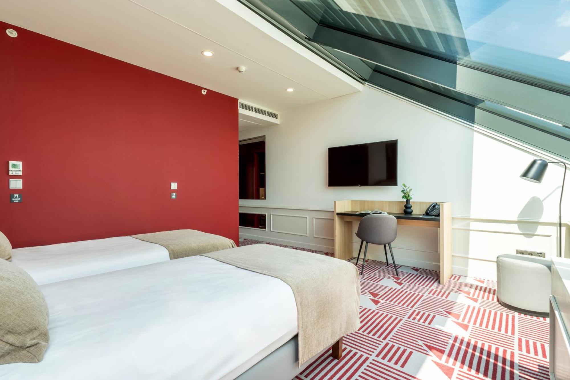 Hotel Oktogon Haggenmacher By Continental Group 布达佩斯 外观 照片